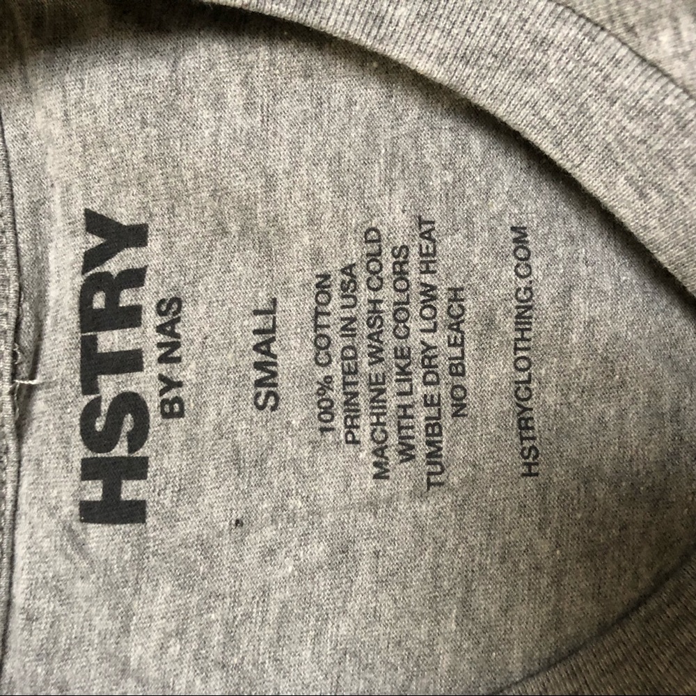 NWT 🐻HSTRY T-SHIRT NAS OFFICIAL COLLECTION - Picture 4 of 5